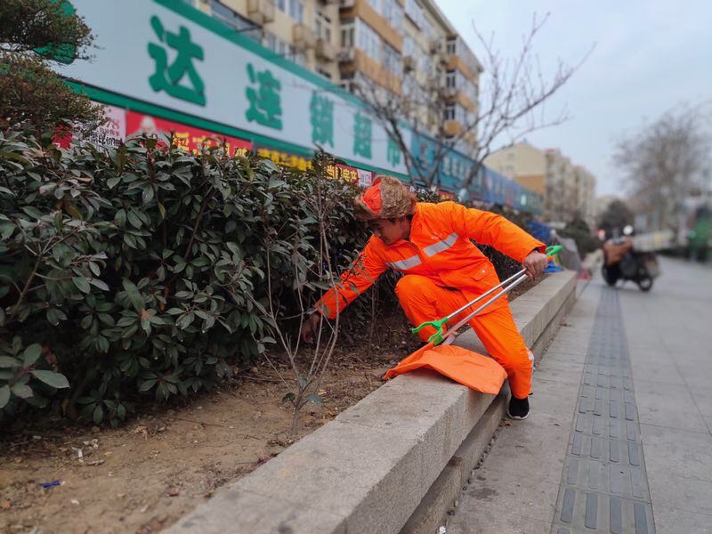【新春走基層】青島：春節里最美的風景是“擔當”