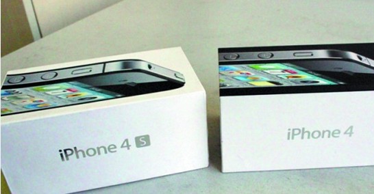 青島臺東現988元iPhone4S店員自爆是假貨 暗中吸金