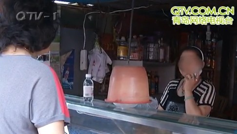 異常鮮嫩豬肝夜半發綠光照亮一碗