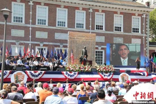 奧巴馬到餐館就餐老板娘疑興奮過度發病身亡