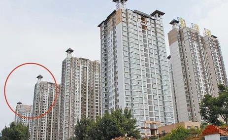 山西中能龍昌美域小區面積縮水遭業主維權