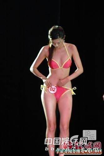 中外明星臺上銷魂一刻 太囧了