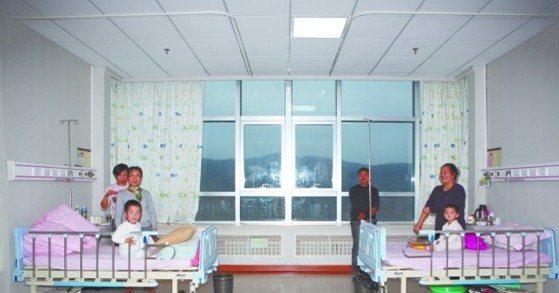 青島醫院病房均配衛生間配餐間 食堂蒸餃蛋糕盡有