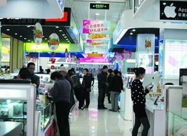 青島科技街忽悠式銷售 1G優盤賣出990天價