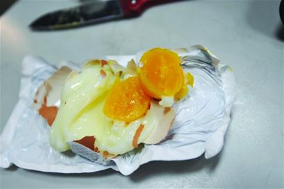 暖寶寶4小時捂熟雞蛋 易出現低溫燙傷 暖寶寶4小時捂熟雞蛋 易出現低溫燙傷