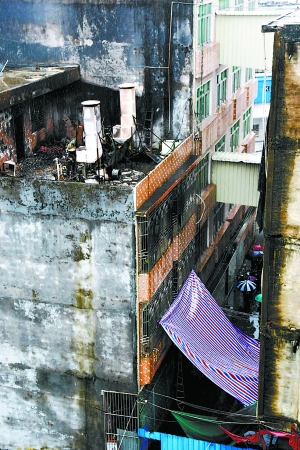 一場突如其來的火災4日吞噬了廣東省汕頭市潮南區14條年輕的生命，并造成一人重傷。經公安機關連夜偵查破案，縱火犯罪嫌疑人劉某云已被抓獲并供認了作案經過。