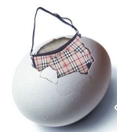 記者臥底Burberry生產廠 揭奢侈品生過程