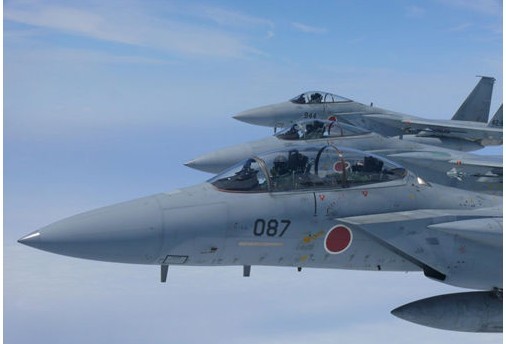 中國飛機抵釣魚島上空 日本派9戰機攔截