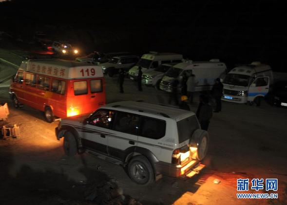 （突發事件）（4）蘭州一在建隧道發生塌方5人被埋