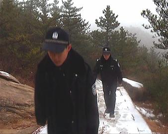 58歲被困嶗山老人仍無蹤影 58歲被困嶗山老人仍無蹤影