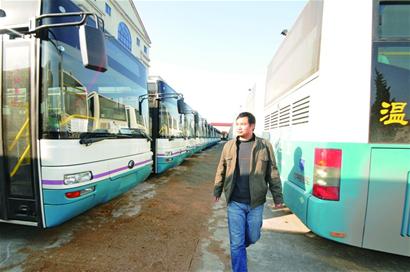 700多個(gè)村開(kāi)通1元公交車(chē)