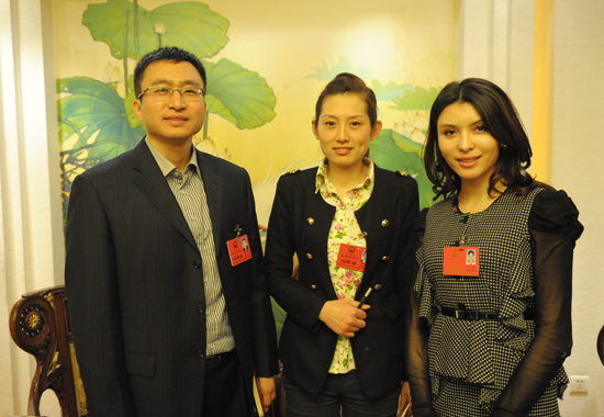 80后人大代表下午與網友網談