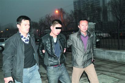 白天修車晚上偷車 四人盜車團伙青島落網(wǎng) 白天修車晚上偷車 四人盜車團伙青島落網(wǎng)