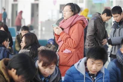 歸程霧擾“誤”聲一片 歸程霧擾“誤”聲一片