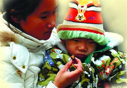 市民捐款遭紅棗媽媽拒絕 狂買棗獻(xiàn)愛(ài)心