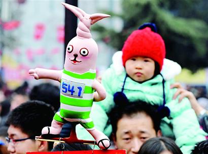 海云庵糖球會今日上午啟動 鳥叔面人立體糖雕看點多 海云庵糖球會今日上午啟動 鳥叔面人立體糖雕看點多