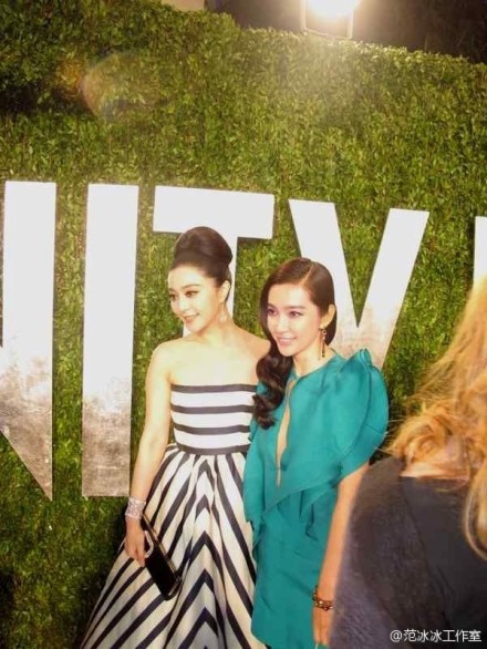 范冰冰李冰冰奧斯卡合影被吐槽 揭“雙冰”昔日合影