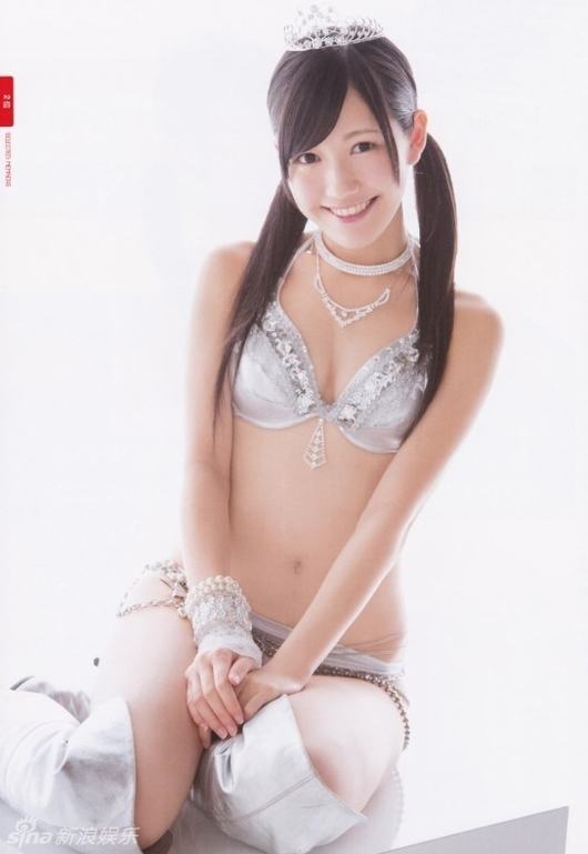 AKB48七彩內衣寫真 大秀曲線白皙火辣