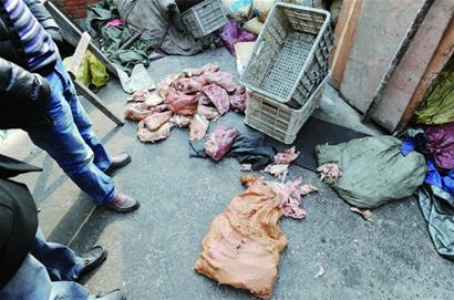 豬頭豬腦豬耳朵黑心黑肺黑作坊 豬頭豬腦豬耳朵黑心黑肺黑作坊