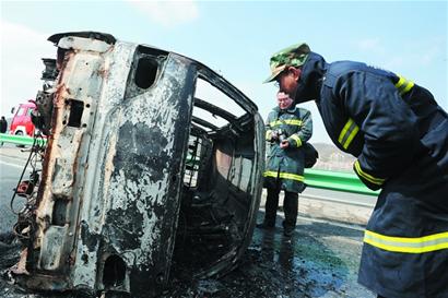 面包打滾燒 轉眼剩空殼