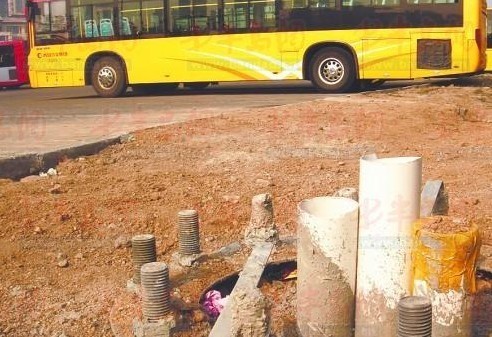 青島4G網絡基本建成 4月將在316路公交上試點